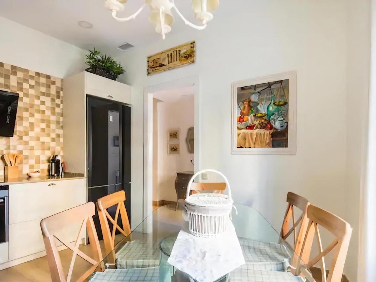 Sitges Spaces Beach House-4 Bedrooms, 3 Bathrooms, Large Terrace, Jacuzzi, Center-Beach Exterior photo