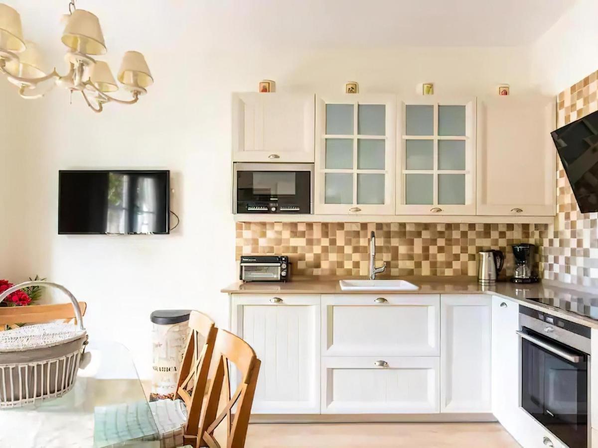 Sitges Spaces Beach House-4 Bedrooms, 3 Bathrooms, Large Terrace, Jacuzzi, Center-Beach Exterior photo