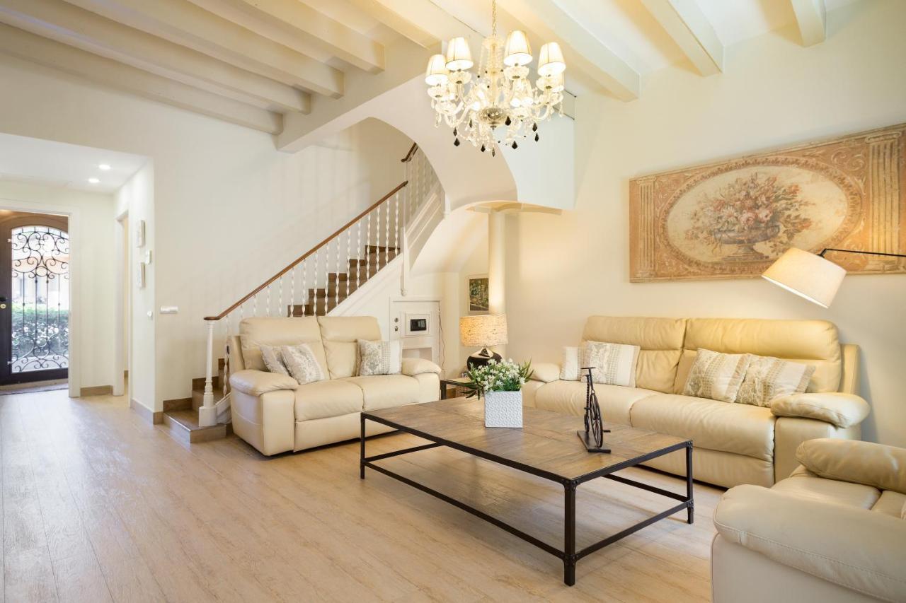 Sitges Spaces Beach House-4 Bedrooms, 3 Bathrooms, Large Terrace, Jacuzzi, Center-Beach Exterior photo