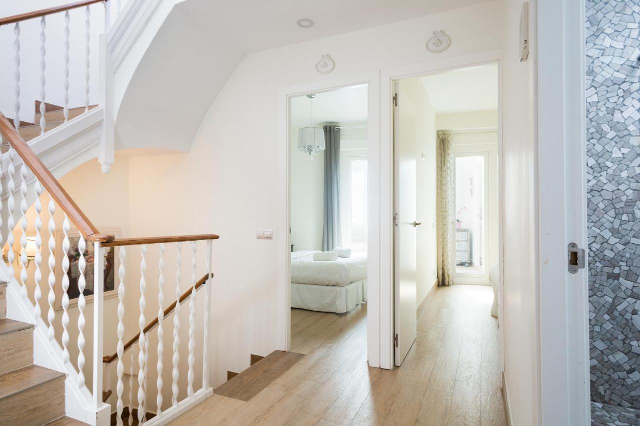 Sitges Spaces Beach House-4 Bedrooms, 3 Bathrooms, Large Terrace, Jacuzzi, Center-Beach Exterior photo